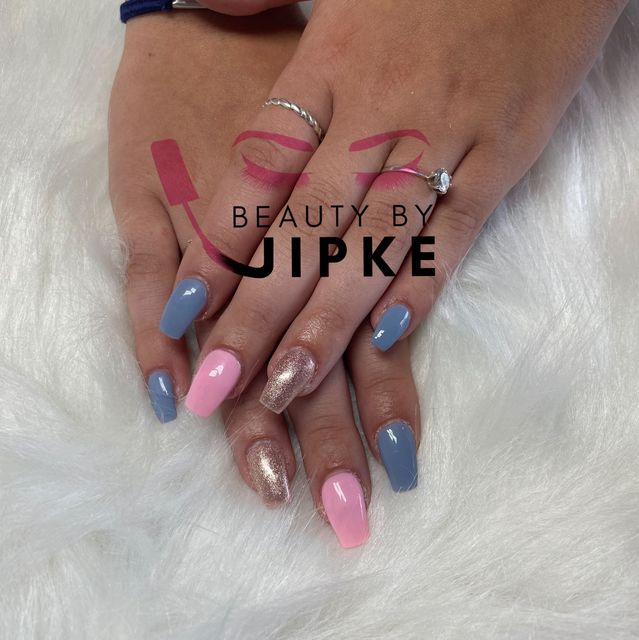 Acrylnagels voorbeeld 11